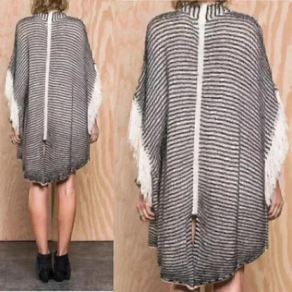 SLOANE ROUGE SWEATER CARDIGAN KIMONO